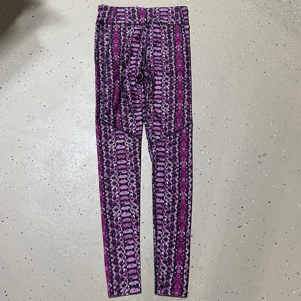 Under Armour HeatGear Compression Leggings - Purple Snakeskin Print - Picture 4 of 4